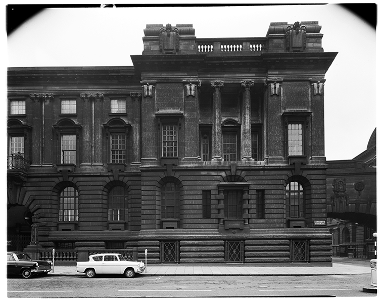 https://d33k3t-davidrowanorg-2053.site.tb-hosting.com/files/gimgs/21_congreve-street-12th-april-1964-.jpg