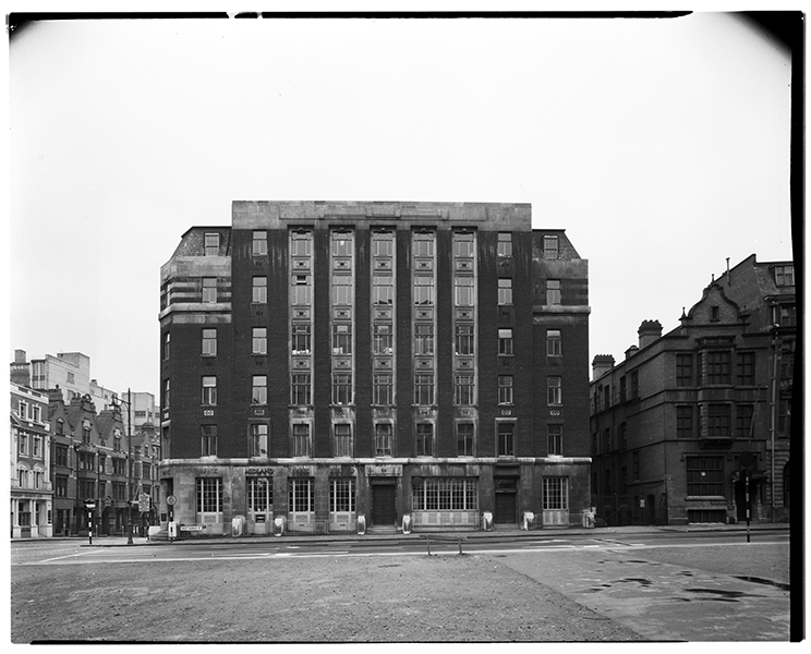 https://d33k3t-davidrowanorg-2053.site.tb-hosting.com/files/gimgs/21_gt-charles-st-view-of-york-house-co-newhall-st-12-april-1964.jpg