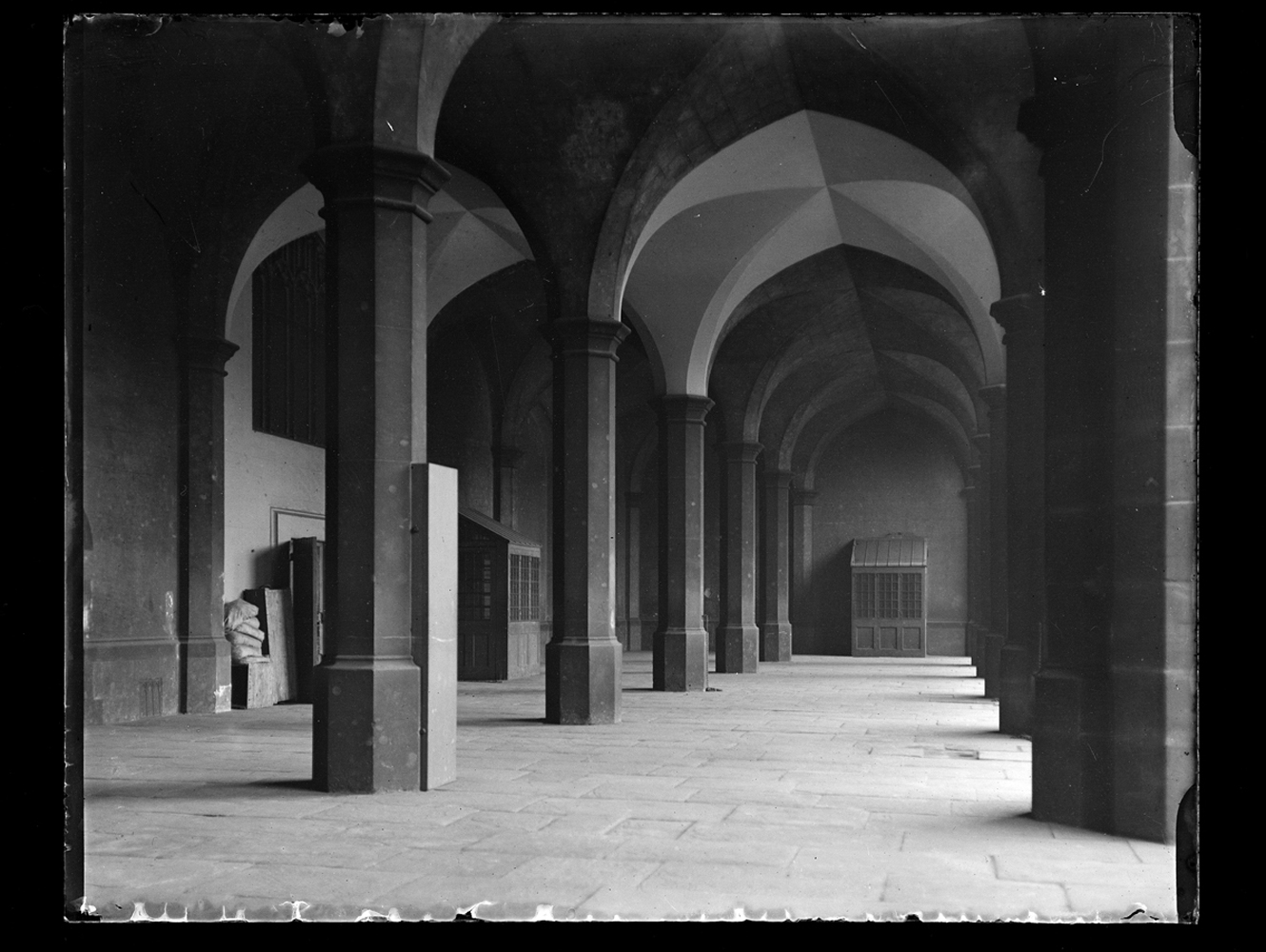 https://d33k3t-davidrowanorg-2053.site.tb-hosting.com/files/gimgs/54_ke-archive-large-plates---cloisters-2.jpg