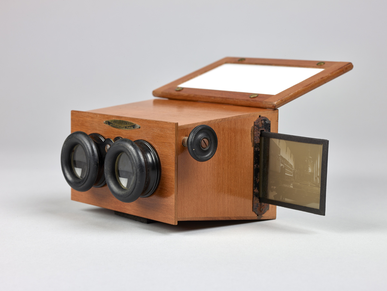 https://d33k3t-davidrowanorg-2053.site.tb-hosting.com/files/gimgs/54_ke-archive-stereoscope-viewer-two-20.jpg